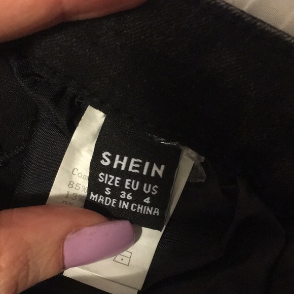 SHEIN Black High Rise Jeans - Picture 5 of 7